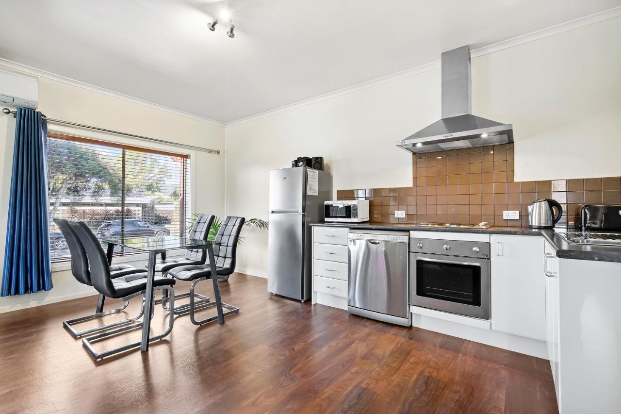 Short Stays Gippsland Trafalgar Ngoại thất bức ảnh